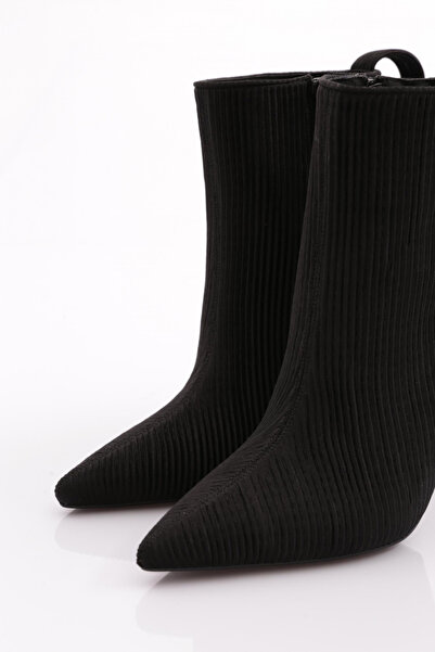 DGN Dámské kozačky na podpatku s elastickým zadním dílem, černé pruhované 91283557