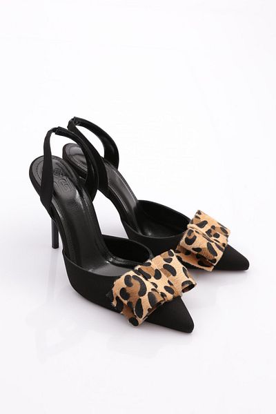 DGN Pantofi clasici cu toc de damă din satin negru 56593557