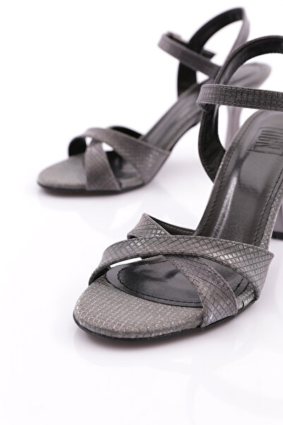 DGN Kadın Bilekten Bağlamalı Topuklu Ayakkabı Platin Kroko 10213534