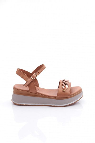 DGN Women's Sandals Tan 271135108