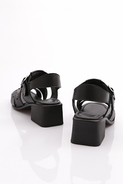 DGN 1825 Model Women's Sandals