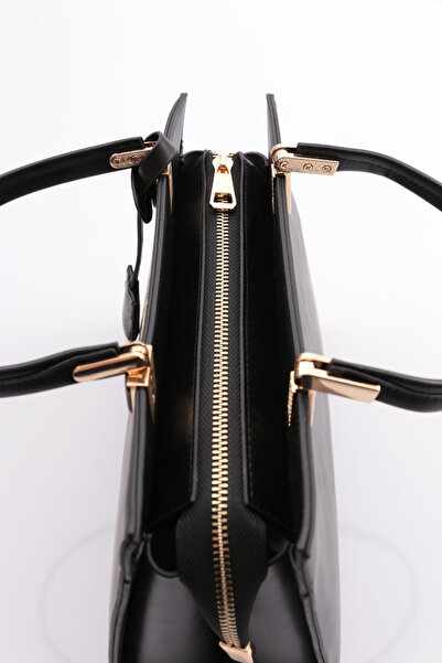 DGN Women's Bag with Black Brooch - 6553434