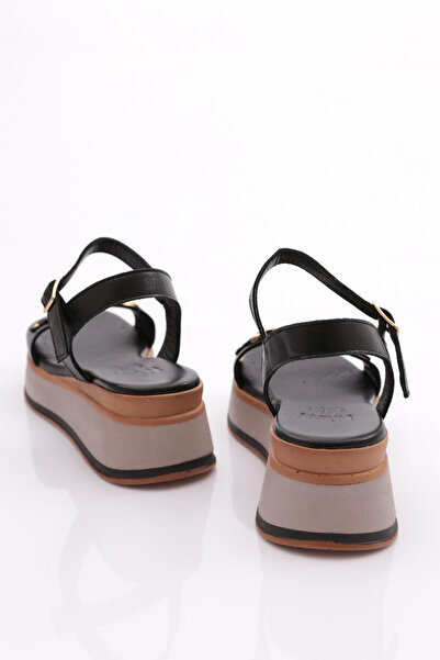 DGN Black Genuine Leather Women's Sandals - 271135108