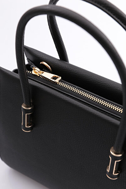 DGN 10017 Model Women's Zippered Shoulder Bag