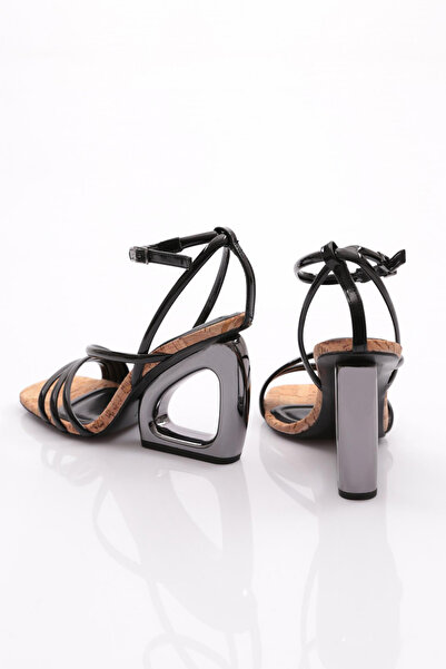 DGN Kadın Bilekten Sarmalı Topuklu Abiye Ayakkabı Siyah Ayna 353933210