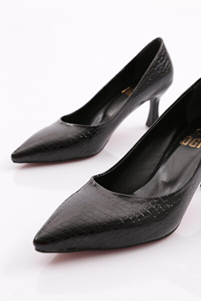 DGN Sivri Burun Parmak Dekolteli Topuklu Ayakkabı Siyah Kırışık Kroko 43121029