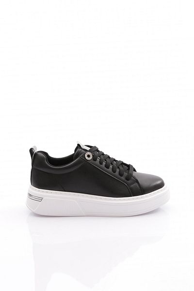 DGN Women's Lace-Up Sneaker Shoes Black 2623652131362322