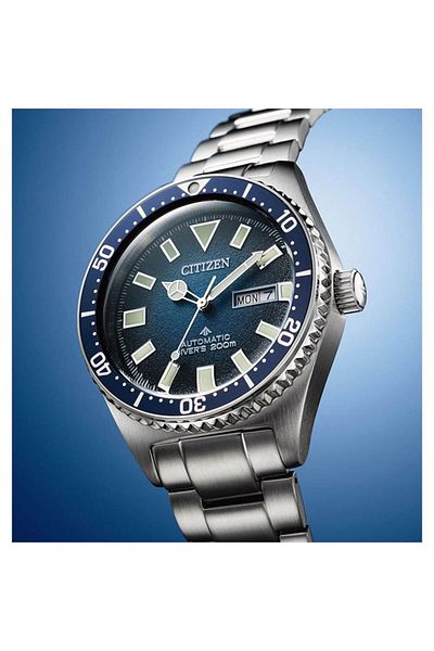 Citizen Ny0129-58Le Men's Wrist Watch