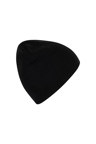 adidas Ess Beanie Beanie - It4644 Model