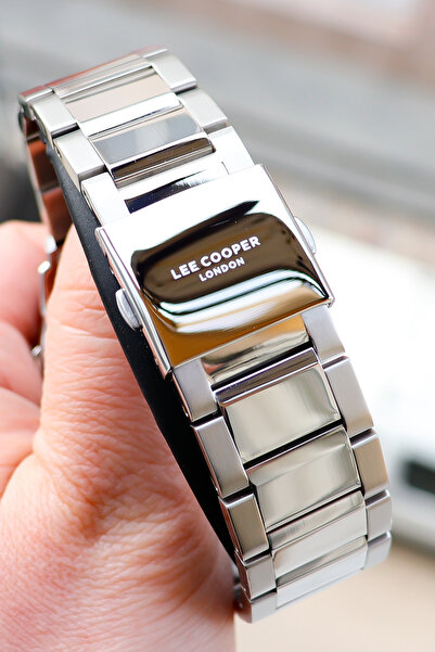 Lee Cooper Gümüş Beyazkasa Kordon Siyah Kadran Kronometreli Takvimli Erkek Kol Saati Lc07067.350