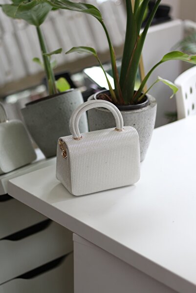 Moom Bag Ženska bela Sa šljokicama Hold Sa ručkom Sa lančanim detaljem večern...