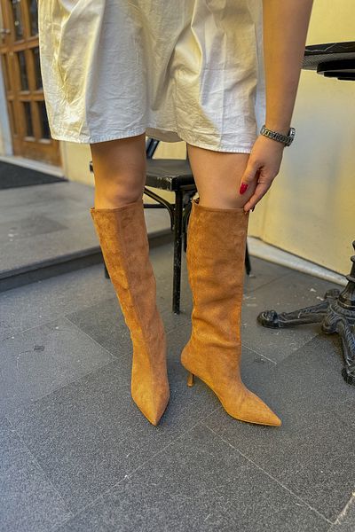 SHOEBELLAS Cizme de damă Caleb maro din piele intoarsa cu detaliu cu cordon