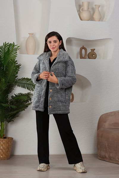 Devesta Moda Women's Oversize Plush Jacket - Comfortable Coat with Double Pockets and Buttons