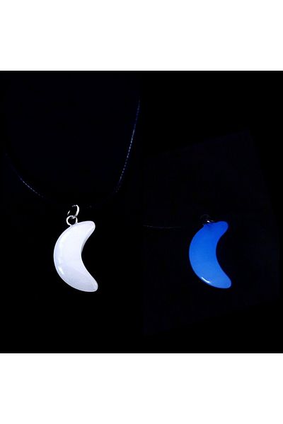 ema Noctilucent Stylish Cat Holder Moon Necklace - Trend Ornament Jewelry