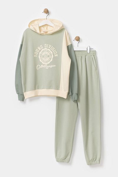 HAUSEkids 7-10 Years Old Girl's Green Tracksuit Set - New Change
