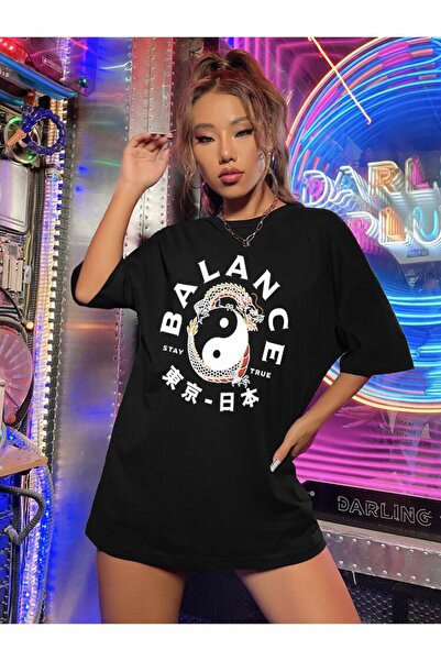 Relax family xf Crna Oversize kroj Ženska T-shirt - Prednji otisak ravnoteže