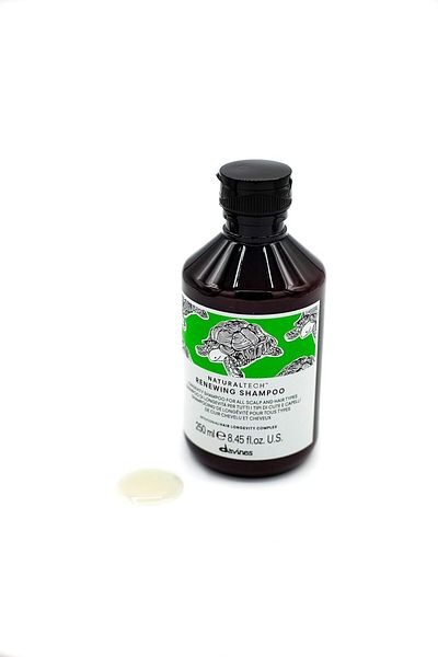 Davines Renewing Hair Extending Life Paraben-Free Moisturizing Shampoo - 8.45 Fl.Oz. Beautysecretsq16