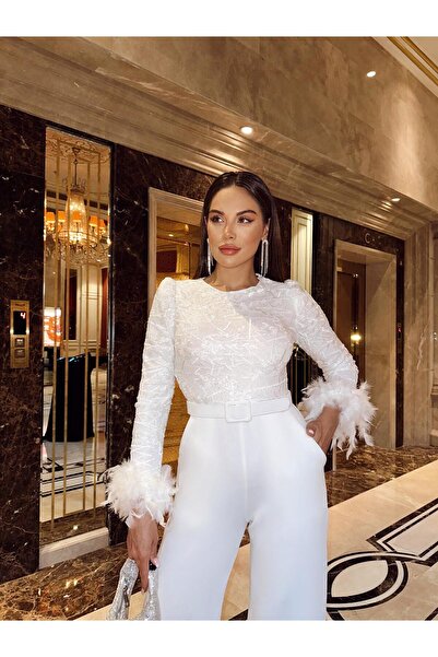 1Moda1Tarz Kadın Beyaz İthal Kumaştan Payetli Kemerli Kollar Otriş Detay Astarlı Özel Tasarım Tulum