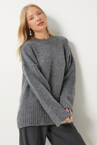 Lovelyİstanbul Yumuşak Dokulu Oversize Triko Kazak ANTRASİT LPF0063