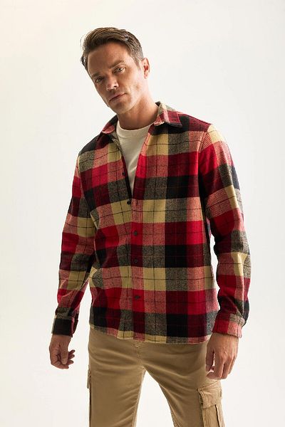 DeFacto Langärmliges Flanell-Poloshirt – Holzfäller-Passform, karierter Kragen D7191axns