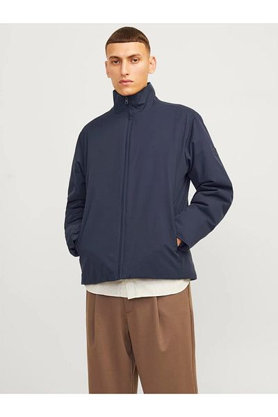 Jack & Jones معطف مطر للرجال بأكمام واقفة من JPRCCCITY