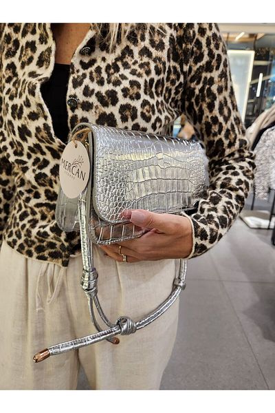 Mercan Depozitează geantă de mână și de umăr, elegantă, strălucitoare, cu curea de crocodil argintie