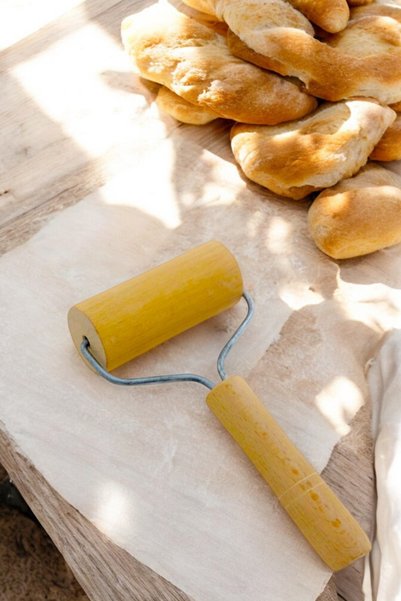 küche&haus Rolling Pin Dough Roller Roulette Cutter