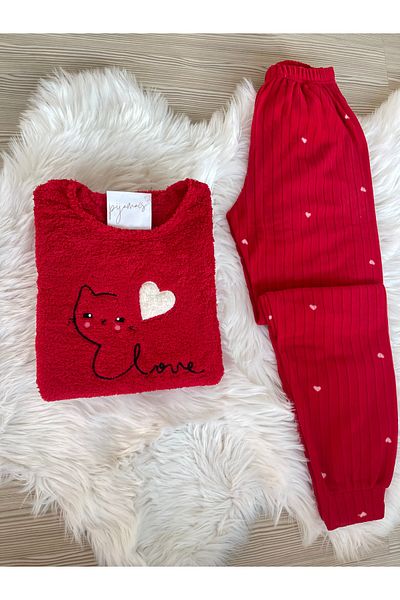 Pijamacs Red Cat and Heart Patterned Fleece Pajama Set