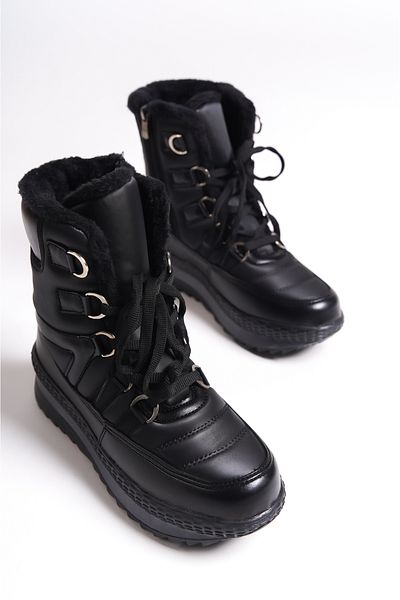 Capone Outfitters Dicke, pelzige Damenstiefel mit Reißverschluss und Schnürung