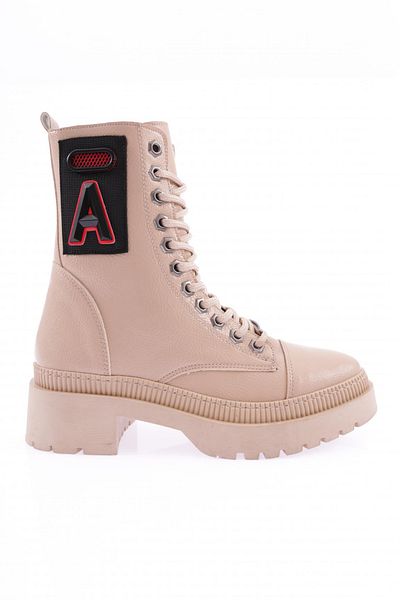 DGN Women's Lace-Up Emblem Detailed Boots Nude Wrinkled Patent Leather 211017321027