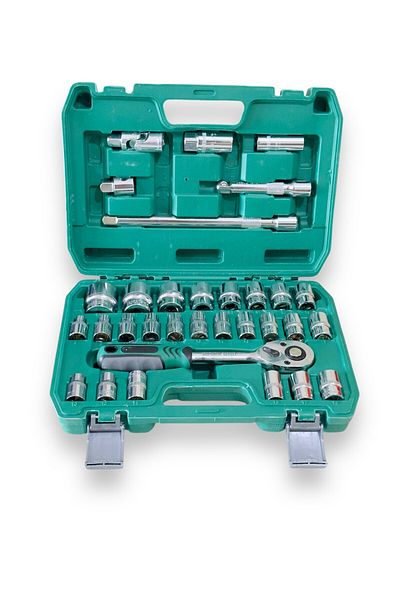 EUROPA 32 Piece Professional Socket Set 1/2 Cr-V Steel (32 Pieces)