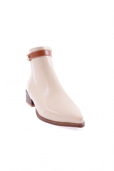 DGN Pointed Toe Ankle Belt Detailed Short Heeled Women's Boots Skin 26232722111292322