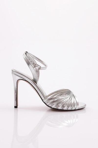 DGN Women's Heels 42152859