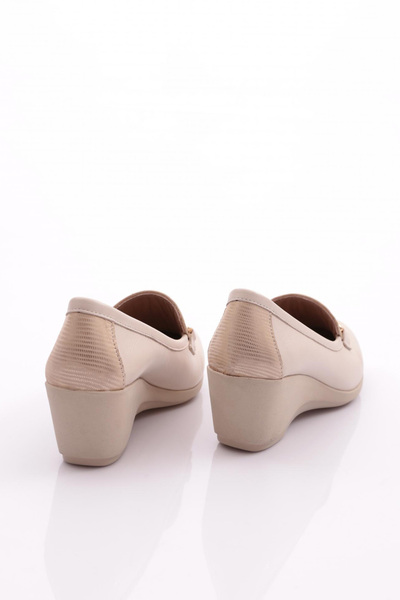 DGN 2352 Women's Comfort Shoes with Metal Accessories