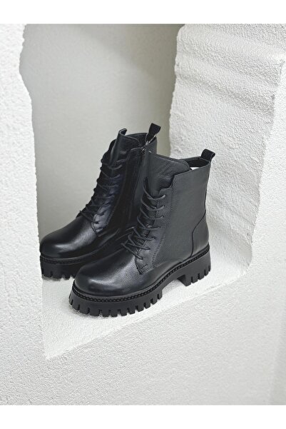 Venüs 2251811 HAKİKİ DERİ 6CM KALIN TABAN POSTAL BOT