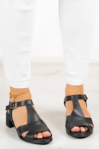 Erkan Saçmacı Σανδάλια Helene Black από γνήσιο δέρμα - Άνετα και κομψά