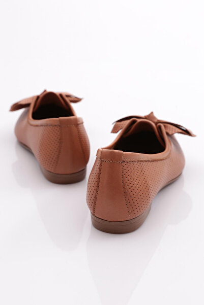 DGN Women's Ribbon Helmet Brown 24332110