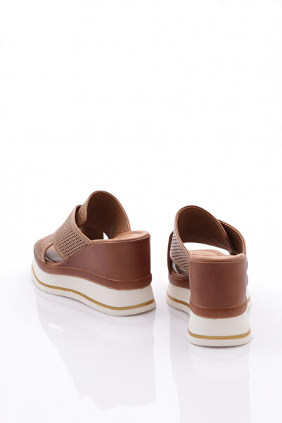 DGN Дамски пантофи с дебела подметка Capıcıno от естествена кожа 4210352813993