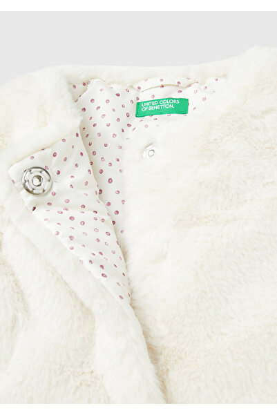 United Colors of Benetton Плюшен елек за момиче в екрю