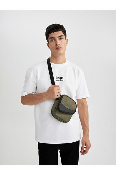 DeFacto Solid Flap Pocket Crossbody Bag