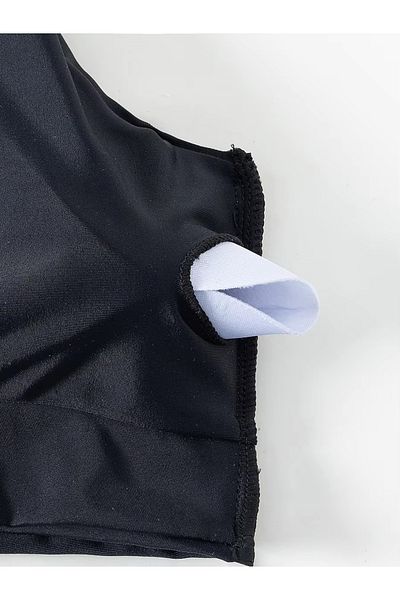 TRAJE DEN Σετ μπικίνι με ψηλόμεσο σταυρό Deep V