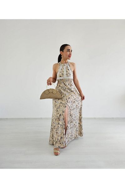 6 butik altı üstü butik Φόρεμα με λεπτομέρεια στην πλάτη