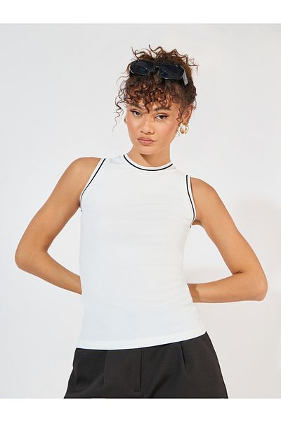 Styli Flat Knit Sleeveless Top with Contrast Piping