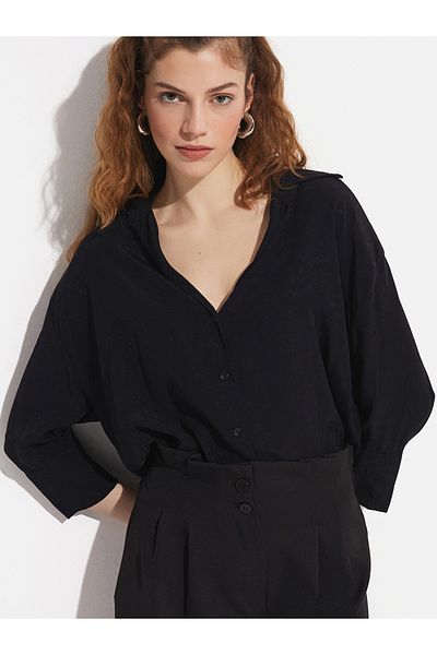June By Styli Regular Fit Woven Shirt with Spread Collar