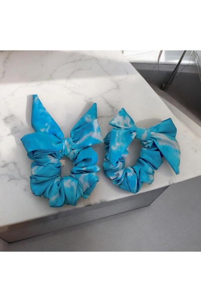 alsaccessories Agrafă de păr pentru femei cu model albastru și alb - cu detaliu fundă, scrunchie