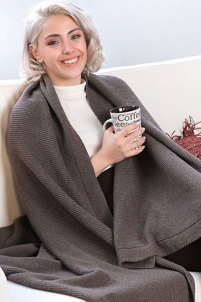 DALİSA Плетено покривало за легло Alina Knitwear, кафяво - 150x200