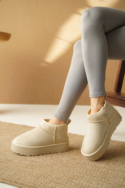 Taran Kadın Bot Süet Kısa Ug Bot Içi Tüylü Kalın Ve Düz Taban