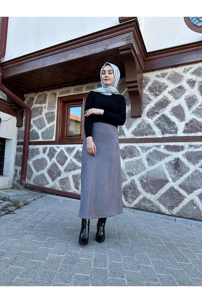 sümeyra 2-Piece Suede Skirt and Sweater Set