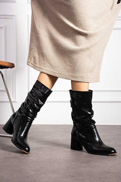 KOTAN Чорні кроко шкіряні зручні елегантні черевики на підборах з деталями на шнурівці