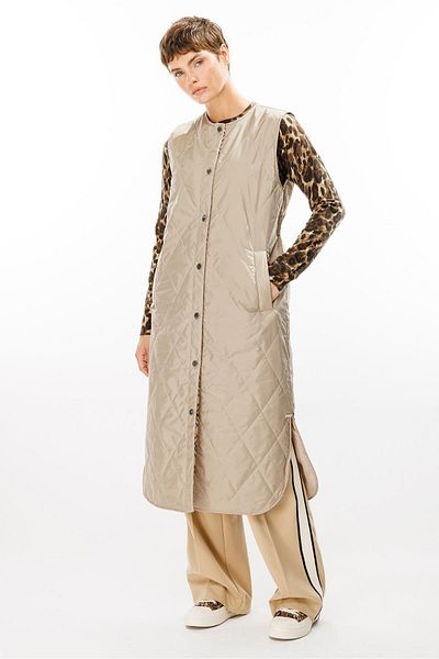 Micca Stone Colored 24 Garni Detailed Quilted Long Sports Vest - for All Time